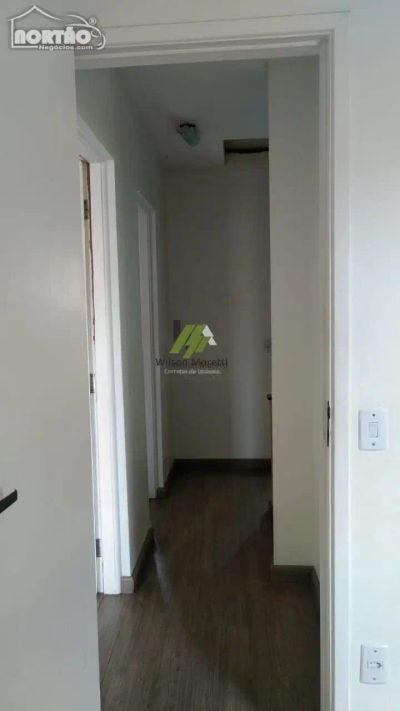 Casa, 5 quartos, 105 m² - Foto 2
