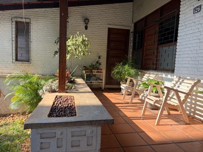 Casa, 3 quartos, 283 m² - Foto 1
