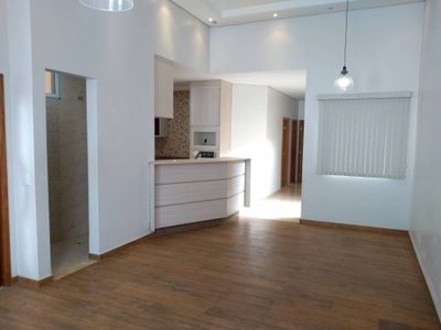 Casa, 3 quartos, 142 m² - Foto 1