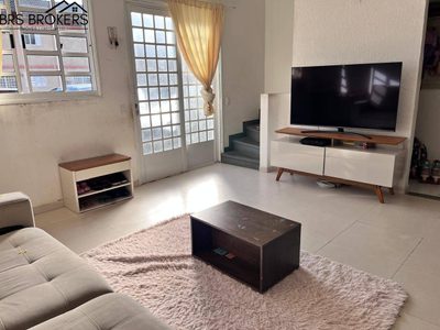 Sobrado, 3 quartos, 101 m² - Foto 1