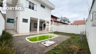 Casa, 4 quartos, 215 m² - Foto 4
