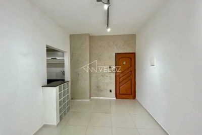 Apartamento, 1 quarto, 32 m² - Foto 1