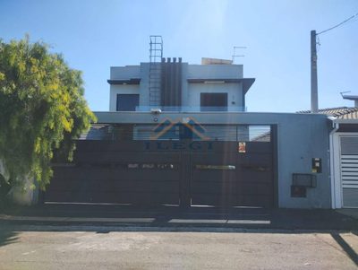 Casa, 3 quartos, 170 m² - Foto 1