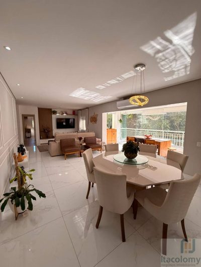 Apartamento, 3 quartos, 158 m² - Foto 1