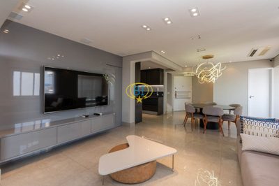 Cobertura, 4 quartos, 240 m² - Foto 3