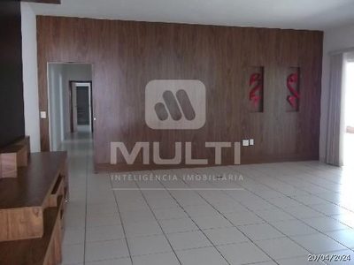 Casa, 3 quartos, 300 m² - Foto 3