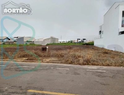 Casa, 840 m² - Foto 1