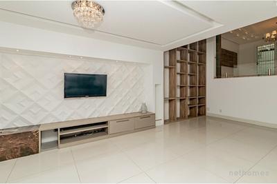 Casa, 4 quartos, 369 m² - Foto 2