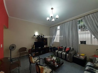 Casa, 3 quartos, 181 m² - Foto 1