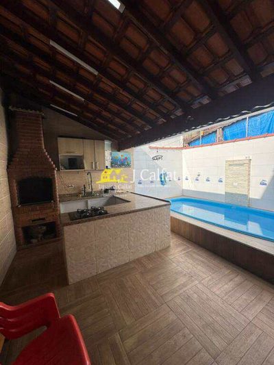 Casa, 3 quartos, 173 m² - Foto 1