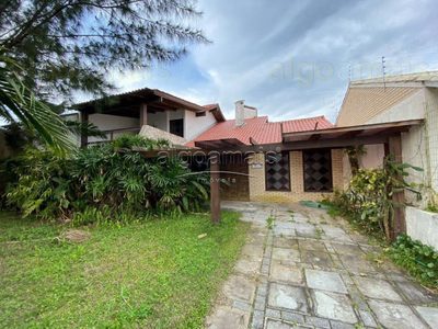 Casa, 4 quartos, 259 m² - Foto 3