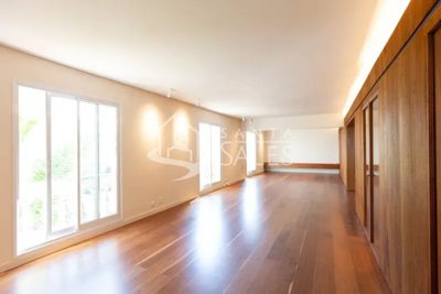 Apartamento, 3 quartos, 194 m² - Foto 1