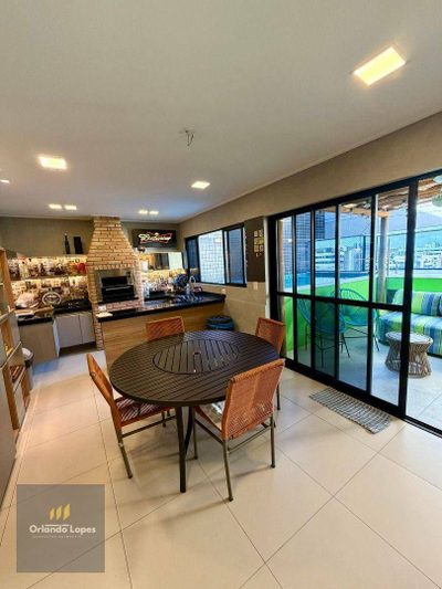 Cobertura, 2 quartos, 188 m² - Foto 1
