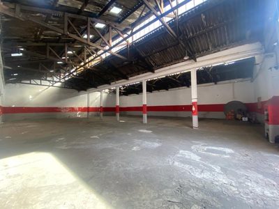 Sala-Conjunto, 586 m² - Foto 1