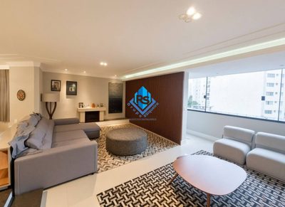 Apartamento, 3 quartos, 222 m² - Foto 1