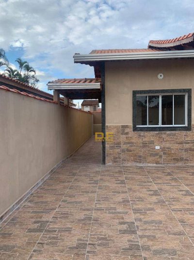 Casa, 2 quartos, 70 m² - Foto 1