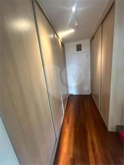 Apartamento, 3 quartos, 156 m² - Foto 1
