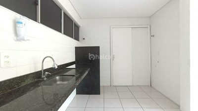 Apartamento, 1 quarto, 44 m² - Foto 4