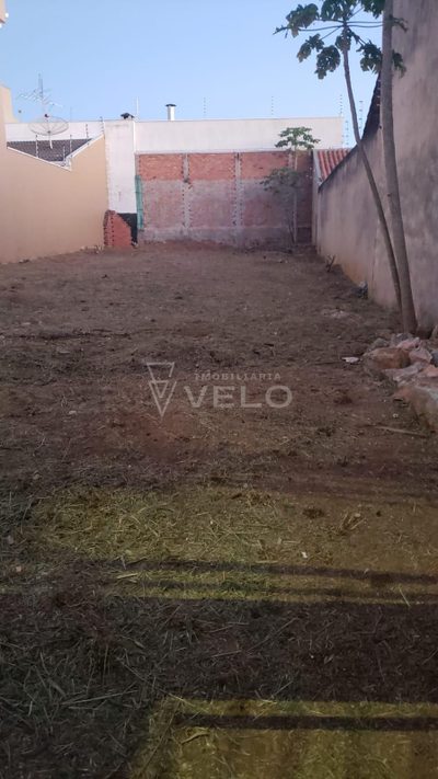 Terreno, 300 m² - Foto 1