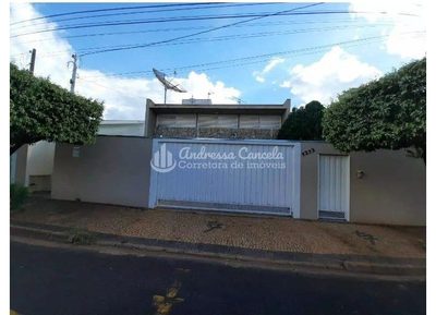Sobrado, 4 quartos, 320 m² - Foto 1
