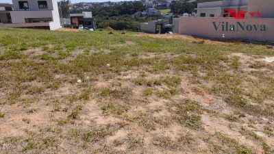 Loteamento e Condomínio, 300 m² - Foto 1