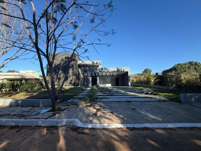 Casa de Condomínio, 4 quartos - Foto 1
