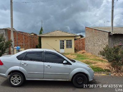 Casa, 2 quartos, 180 m² - Foto 1