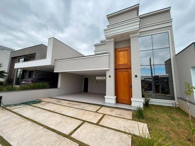 Casa, 4 quartos, 247 m² - Foto 2