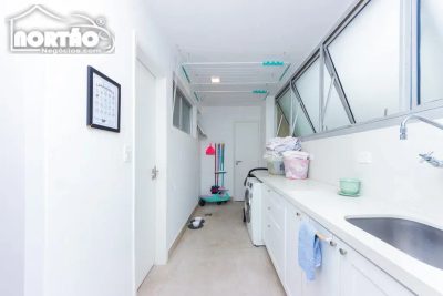 Casa, 3 quartos, 186 m² - Foto 2