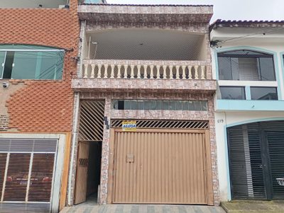 Sobrado, 3 quartos, 220 m² - Foto 1