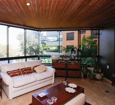 Apartamento, 3 quartos, 300 m² - Foto 2
