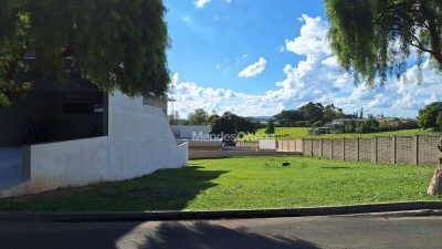 Loteamento e Condomínio, 256 m² - Foto 3