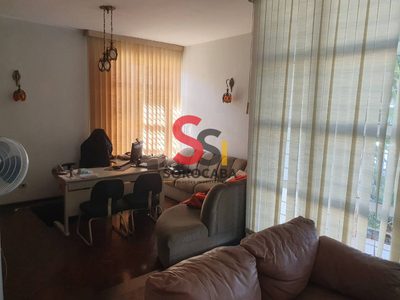 Casa, 3 quartos, 205 m² - Foto 1