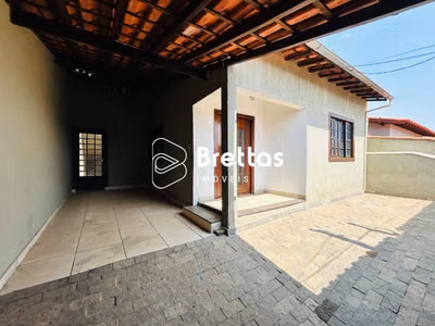 Casa, 3 quartos, 190 m² - Foto 1