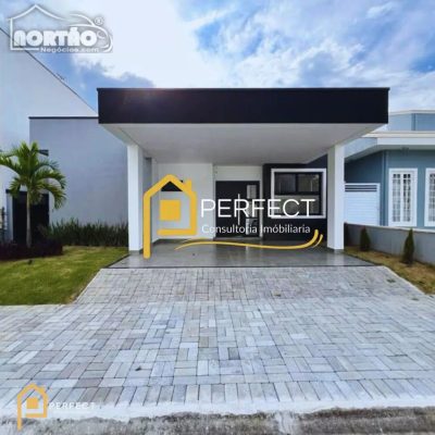 Casa, 4 quartos, 163 m² - Foto 1