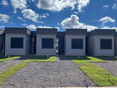 Casa, 2 quartos, 47 m² - Foto 1