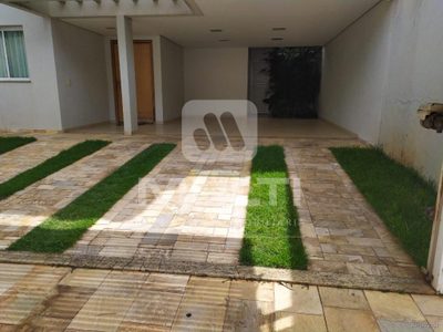 Casa, 4 quartos, 291 m² - Foto 2