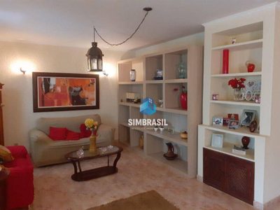 Sobrado, 4 quartos, 350 m² - Foto 1