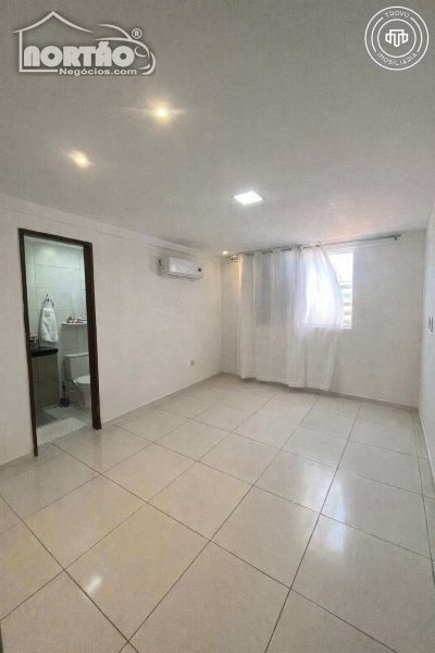 Casa, 3 quartos, 75 m² - Foto 2