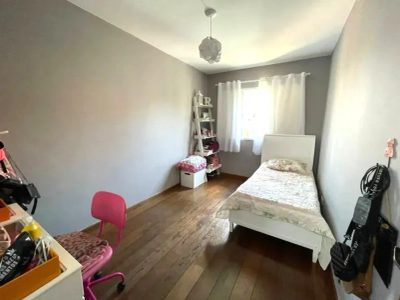 Casa, 4 quartos, 170 m² - Foto 1