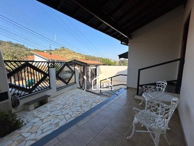 Casa, 3 quartos, 181 m² - Foto 3