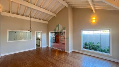 Casa, 5 quartos, 253 m² - Foto 2