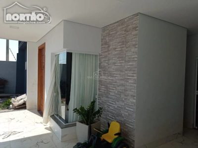 Casa, 3 quartos, 209 m² - Foto 4