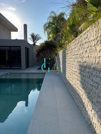 Casa, 4 quartos, 640 m² - Foto 1