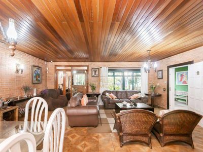Casa, 4 quartos, 350 m² - Foto 1
