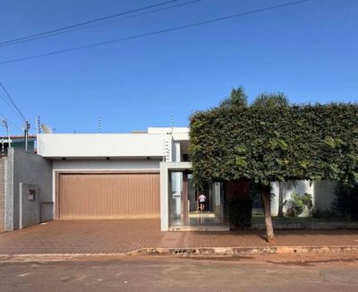 Casa, 3 quartos, 198 m² - Foto 1