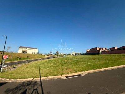 Loteamento e Condomínio, 687 m² - Foto 2