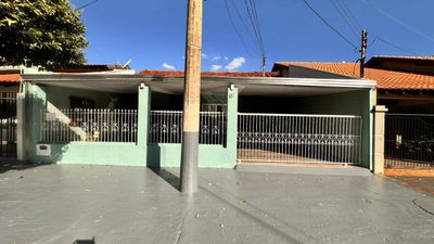 Casa, 3 quartos, 180 m² - Foto 1