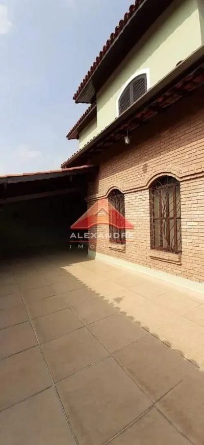 Casa, 3 quartos, 194 m² - Foto 4