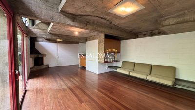 Casa, 4 quartos, 235 m² - Foto 1